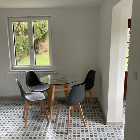 Tiny House In Leoben 度假居 *